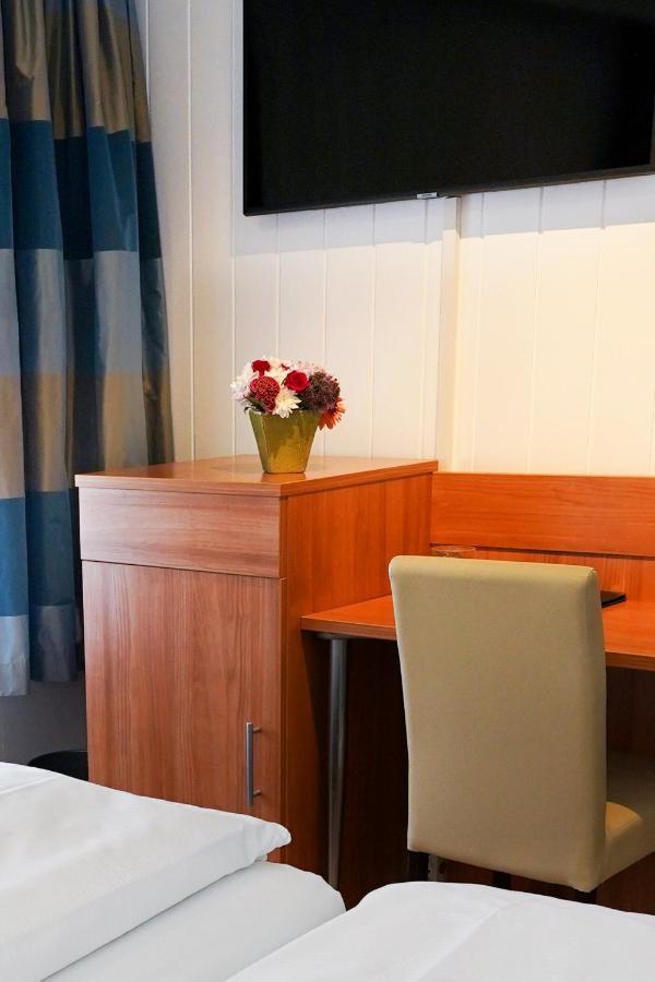 Hotel Im Kupferkessel Κολωνία Εξωτερικό φωτογραφία