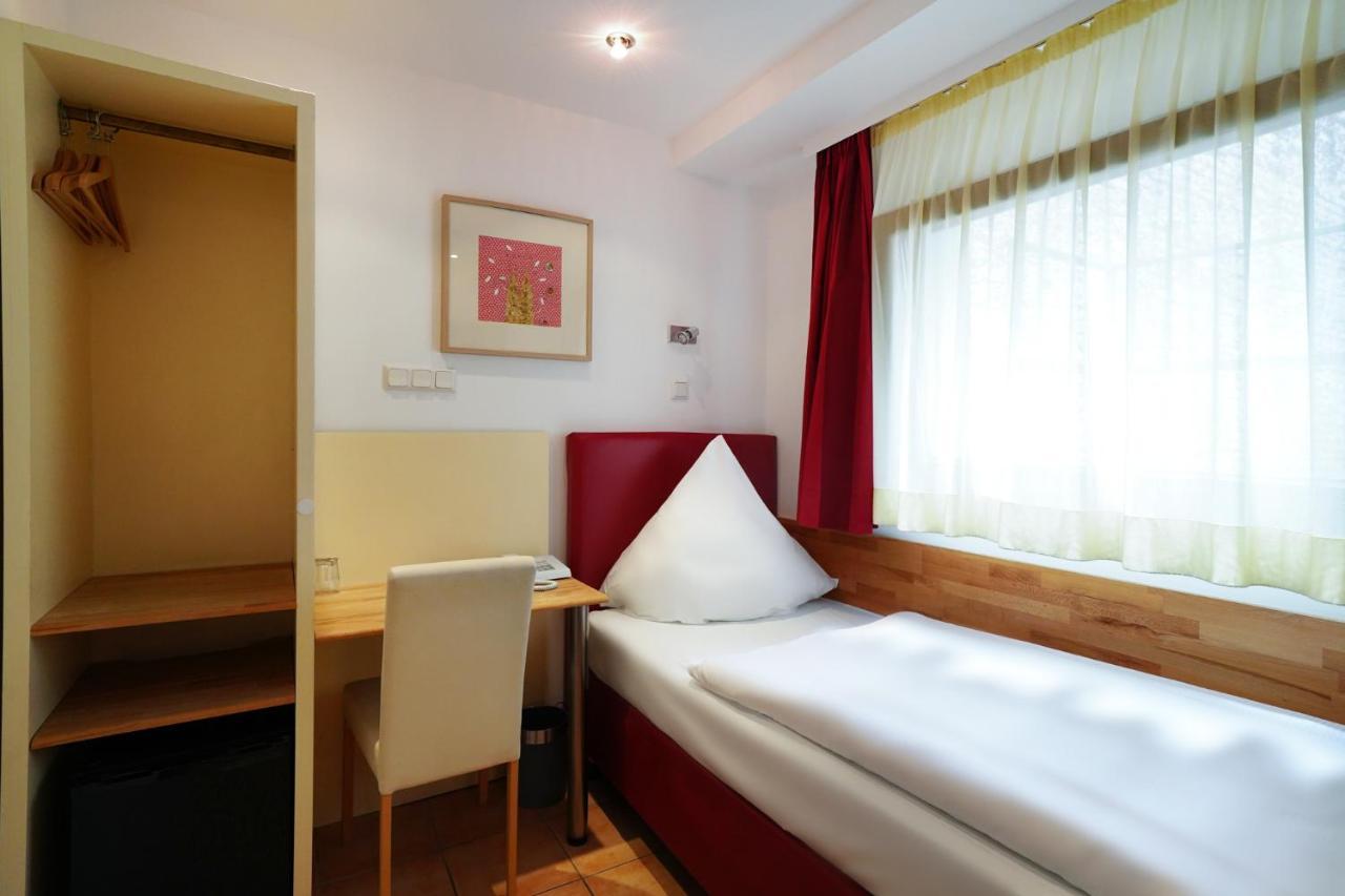 Hotel Im Kupferkessel Κολωνία Εξωτερικό φωτογραφία